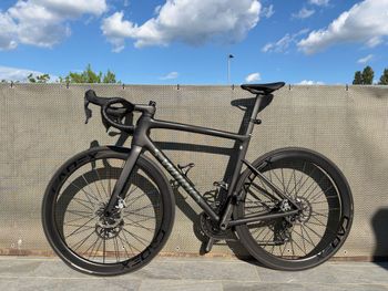 Used Specialized S-Works Tarmac SL8 - SRAM RED AXS 2026 2026 Road & Gravel, Black — image 2 of 7