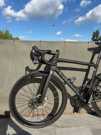 Used Specialized S-Works Tarmac SL8 - SRAM RED AXS 2026 2026 Road & Gravel, Black — image 4 of 7