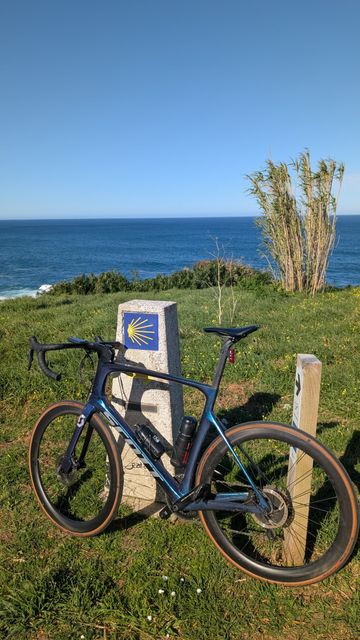 Używany Scott Foil Premium 2020 2020 Road & Gravel — zdjęcie 1 z 5