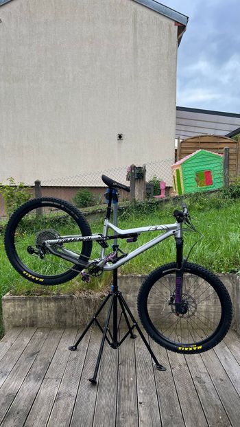 Commencal, Commencal Meta AM V4.2 Race Eagle