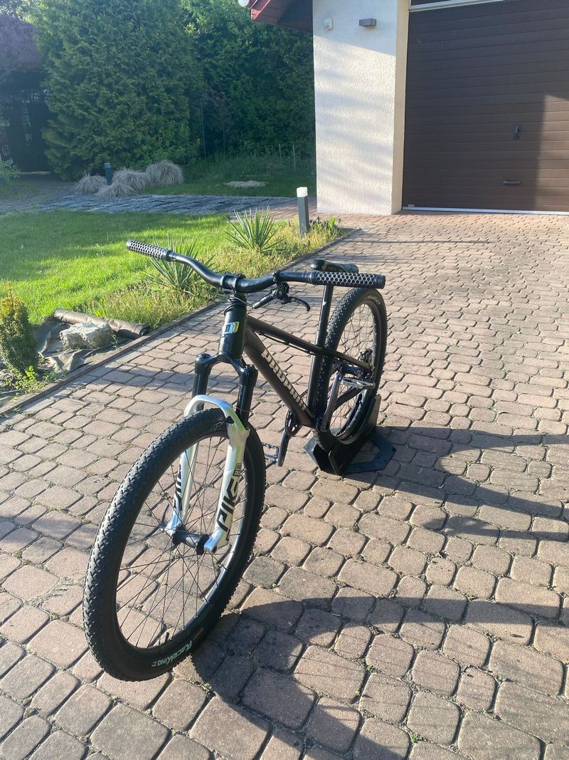 Použité Propain TRICKSHOT 2 Trickshot 2 2025 2025 MTB