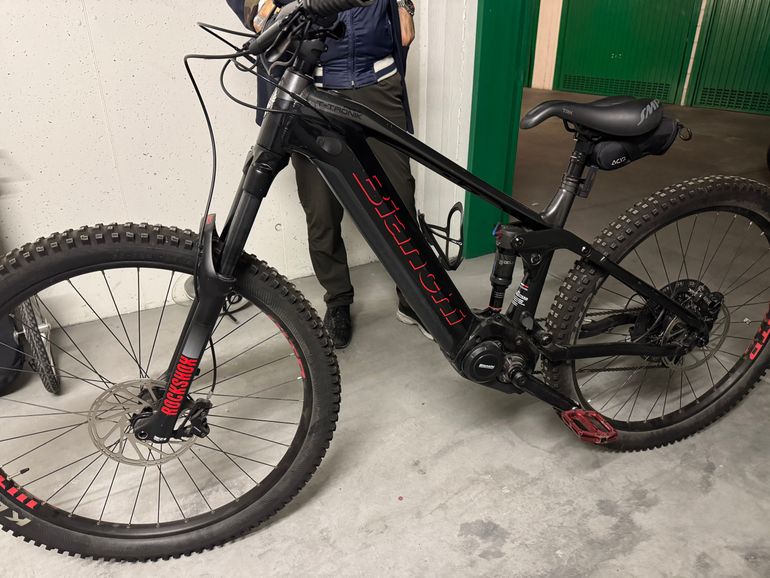 Used Bianchi T-Tronik Performer 9.3 - XT 2022 2022 Mountainbike, Black, 29 — image 2 of 7