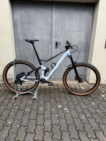 Tweedehands CUBE STEREO 150 C:62, RACE 29 2022 2022 MTB