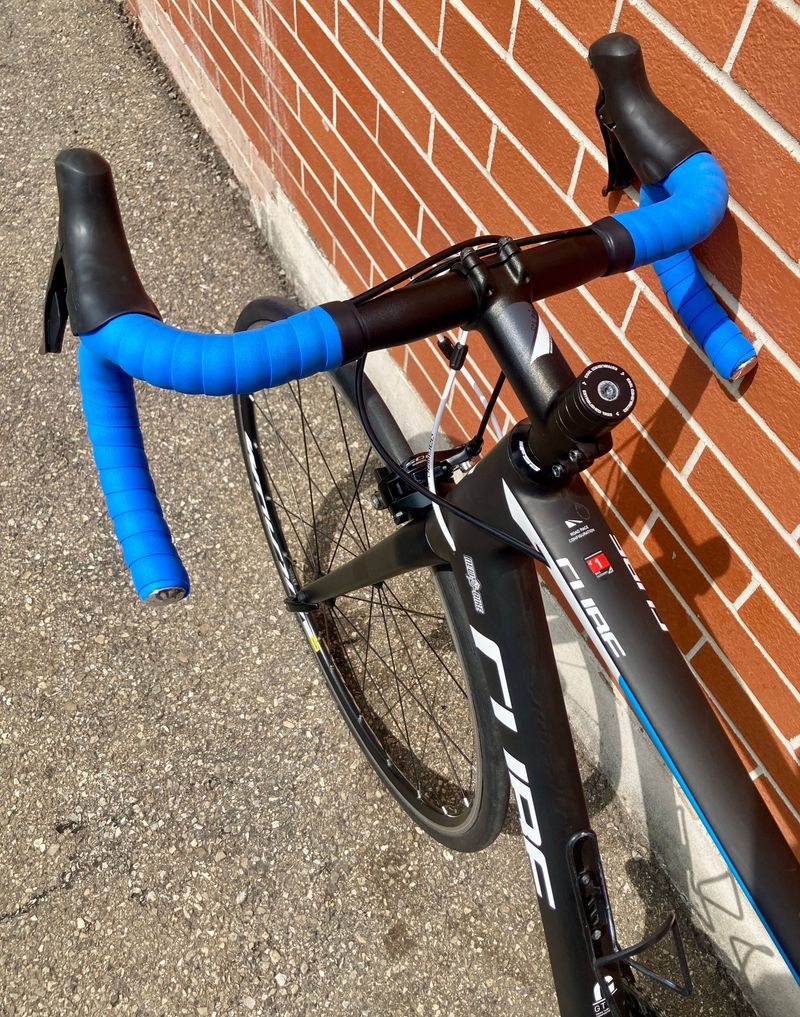 CUBE ATTAIN GTC Pro 2018 2018 Road & Gravel d'occasion — image 5 sur 6