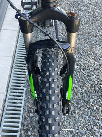 Specialized Hotrock Shimano Deore XT 2017 Youth d'occasion — image 17 sur 17