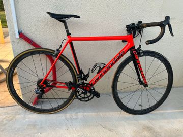 Used Cannondale SuperSix EVO Shimano Ultegra Di2 2016 Road & Gravel, Red — image 1 of 10