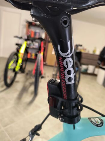 Used Bianchi Specialissima Sram eTap 2017 2017 Road & Gravel — image 4 of 9