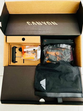 Used Canyon Grizl CF SL 7 eTap 2023 2023 Road & Gravel, Orange — image 8 of 14