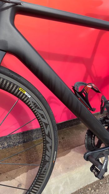 Used Canyon Ultimate CF SLX 8.0 Di2 2019 2019 Road & Gravel, Black — image 4 of 8