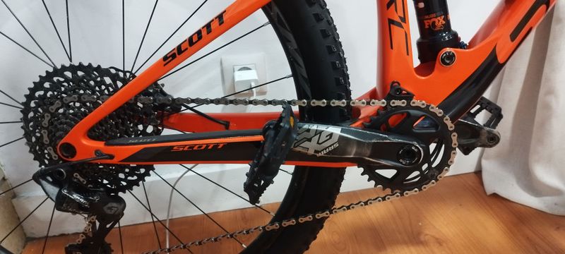 Scott Spark RC 900 2020 2020 Mountainbike usato, Rosso — immagine 2 di 4