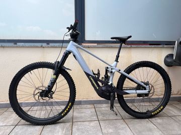 Tweedehands Orbea WILD M10 2023 2023 Mountainbike — afbeelding 2 van 6