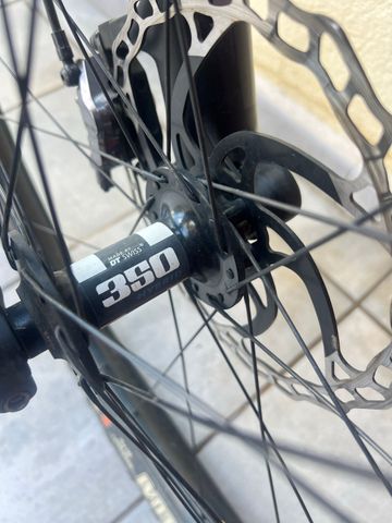 Tweedehands Orbea WILD M10 2023 2023 Mountainbike — afbeelding 6 van 6