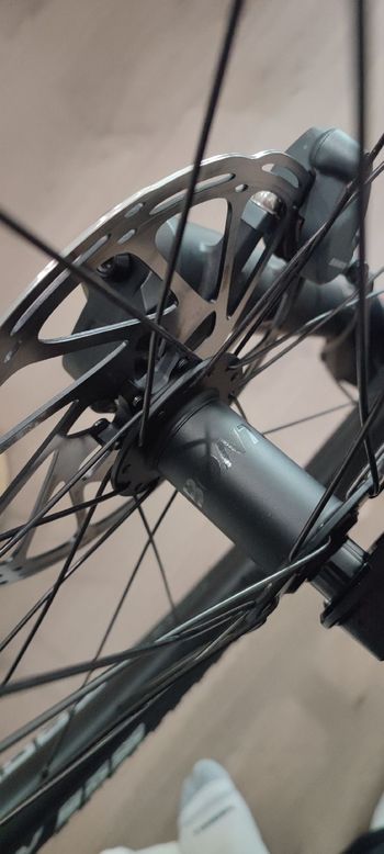Used Trek Slash 9.8 GX AXS T-Type Gen 6 2025 2025 Mountainbike, Green, 27.5, 29 — image 19 of 26