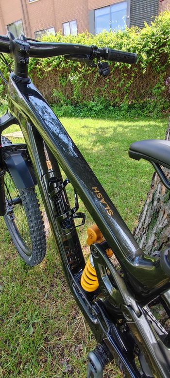 Used Trek Slash 9.8 GX AXS T-Type Gen 6 2025 2025 Mountainbike, Green, 27.5, 29 — image 23 of 26