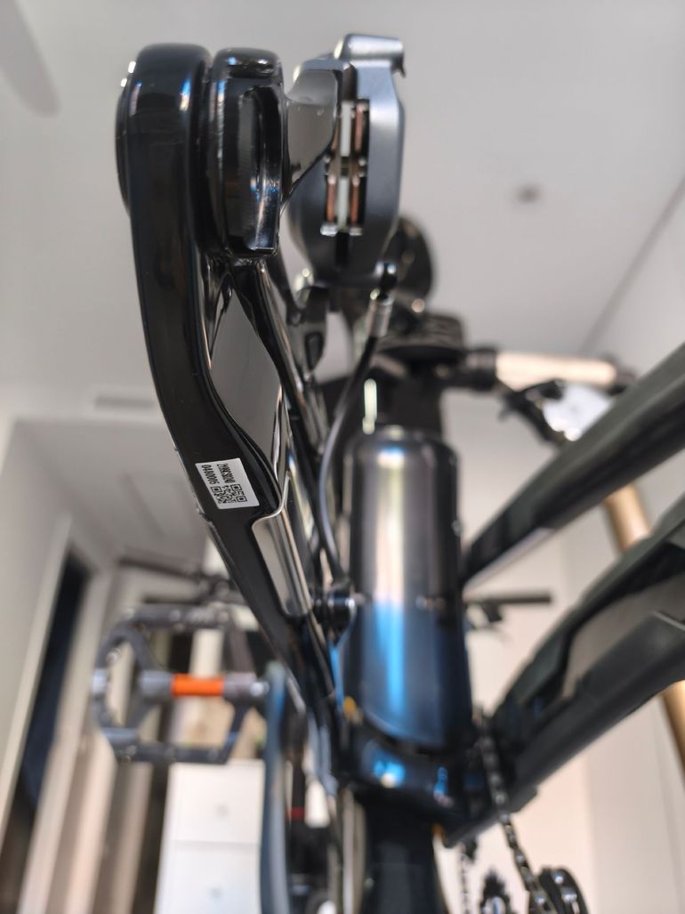 Used Trek Slash 9.8 GX AXS T-Type Gen 6 2025 2025 Mountainbike, Green, 27.5, 29 — image 28 of 36