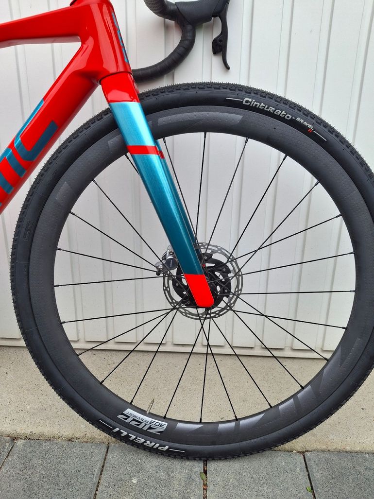 Used BMC Kaius 01 LTD 2024 2024 Road & Gravel — image 9 of 15