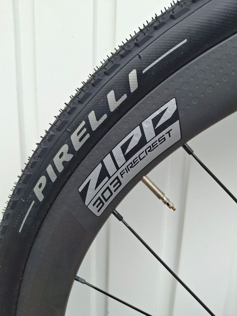 Used BMC Kaius 01 LTD 2024 2024 Road & Gravel — image 10 of 15