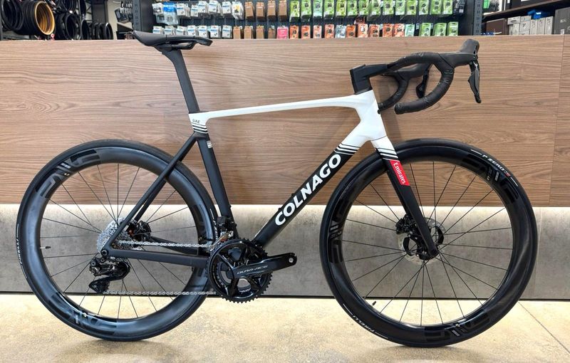Brugt Colnago V5Rs Shimano Dura Ace Di2 2025 2025 Road & Gravel