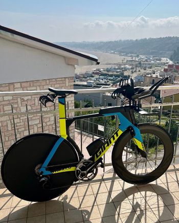 Used Giant Trinity Advanced Pro 2 2017 2017 Road & Gravel, Black — image 1 of 11