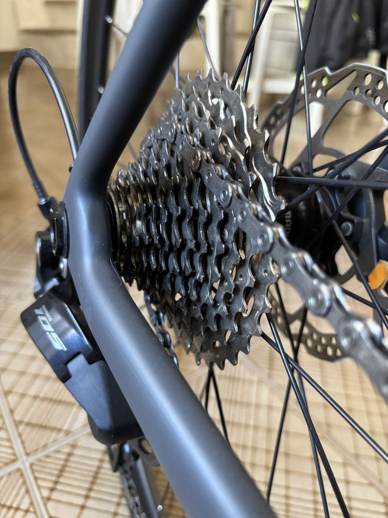 Used Orbea ORCA M30 2024 2024 Road & Gravel, Black — image 21 of 35