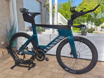 Used Canyon Speedmax CF SLX 7 Disc eTap 2022 2022 Road & Gravel, Green — image 1 of 5