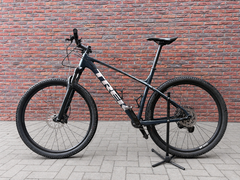Used Trek X-Caliber 9 2021 2021 Mountainbike — image 1 of 3
