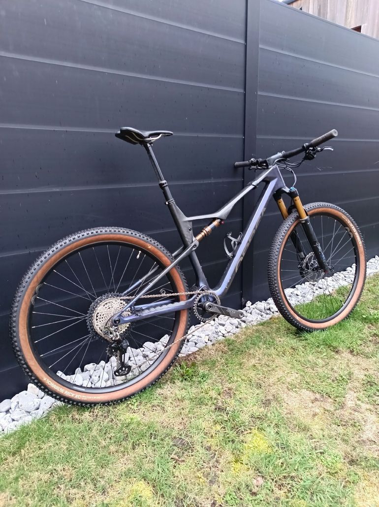 Used Orbea Oiz Shimano XTR 2024 Mountainbike, Blue — image 1 of 9