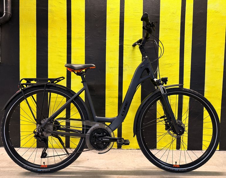 Used CUBE TOURING EXC Trapeze 2022 2022 Urban, Black — image 1 of 7