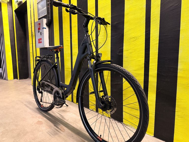 Used CUBE TOURING EXC Trapeze 2022 2022 Urban, Black — image 2 of 7