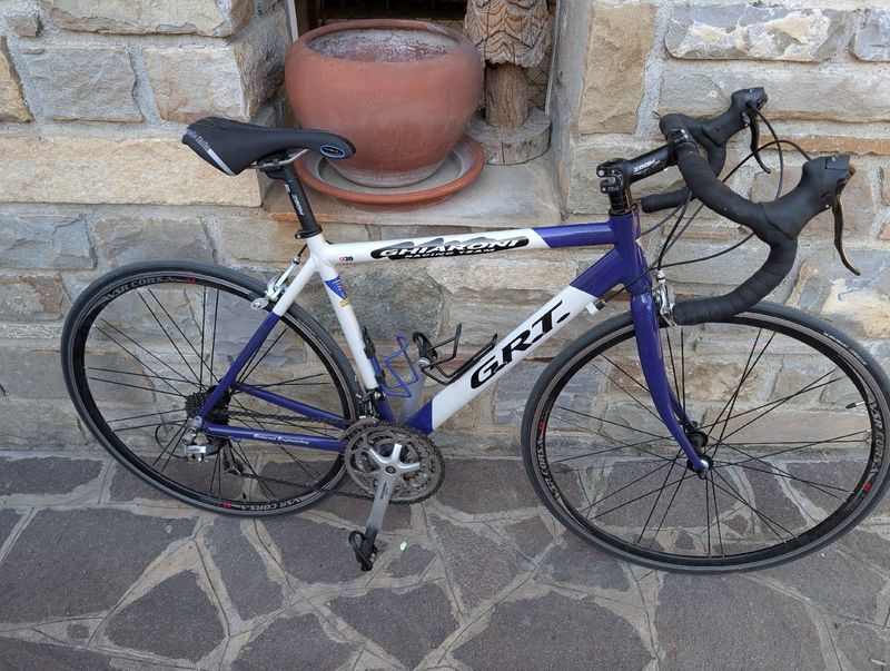 Used Grt Custom Shimano Sora 1990 Road & Gravel