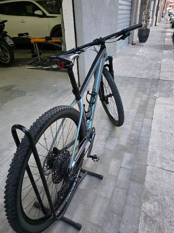 Used Scott Custom SRAM GX 2022 Mountainbike, Green — image 8 of 9
