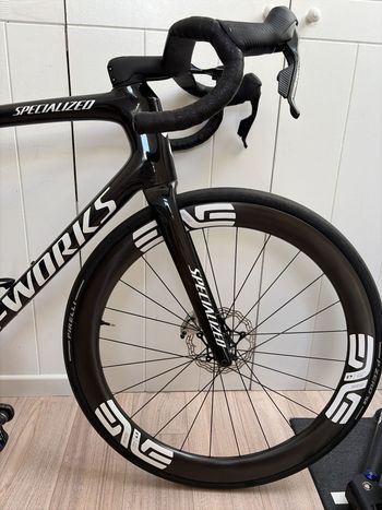Used Specialized S-Works Tarmac SL8 - SRAM Red eTap AXS 2024 2024 Road & Gravel, Black — image 5 of 9