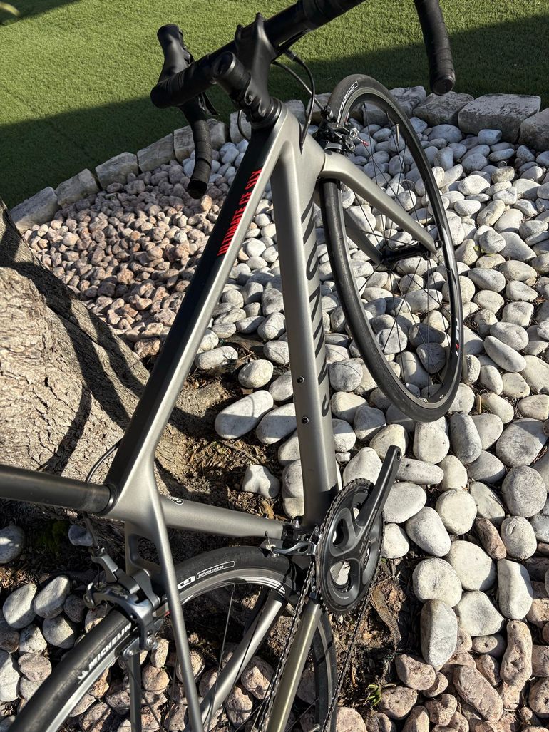 Used Canyon Ultimate Shimano Ultegra 2017 Road & Gravel, Hellgrau — image 3 of 7