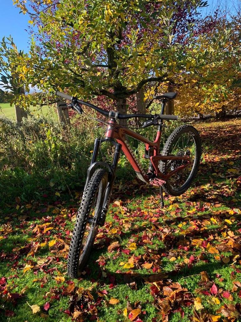 Used Propain Propain Tyee CF 27.5 Start 2021 Mountainbike, Red — image 8 of 20