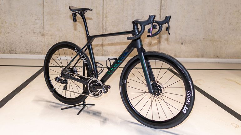 Použité Canyon Endurace CFR AXS 2024 2024 Road & Gravel — obrázek 2 z 19