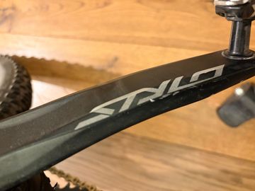 Brugt Mondraker F-PODIUM CARBON 2023 2023 Mountainbike — billede 6 af 8