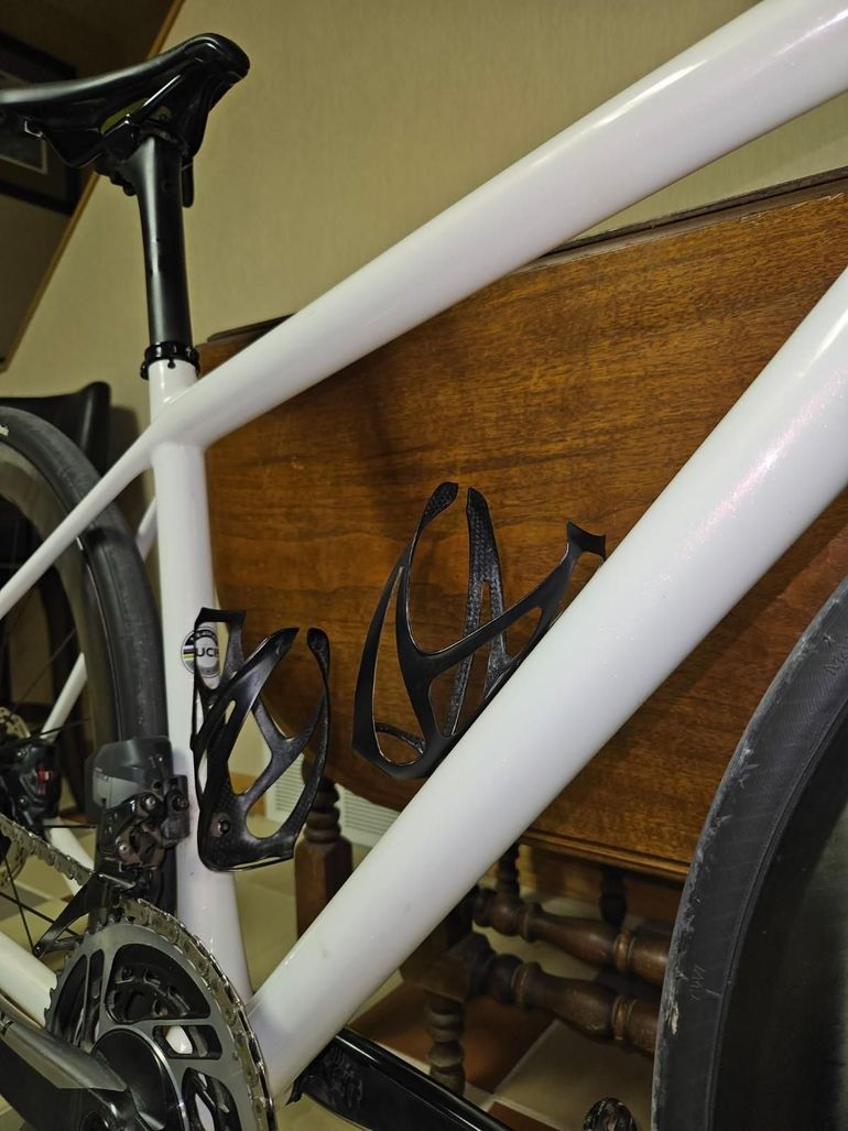 Used Specialized Aethos Pro - SRAM Force eTap AXS 2021 2021 Road & Gravel, White — image 4 of 10