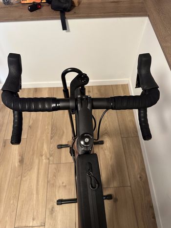 Used BMC Roadmachine FOUR 2023 2023 Road & Gravel, Orange — image 2 of 9