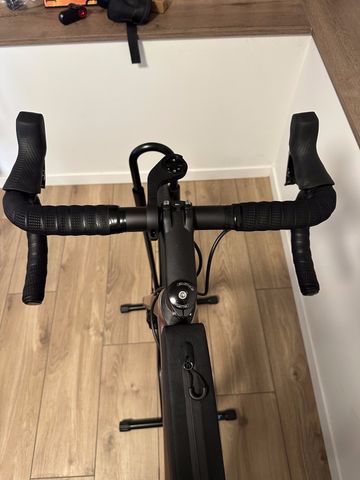 Used BMC Roadmachine FOUR 2023 2023 Road & Gravel, Orange — image 2 of 9