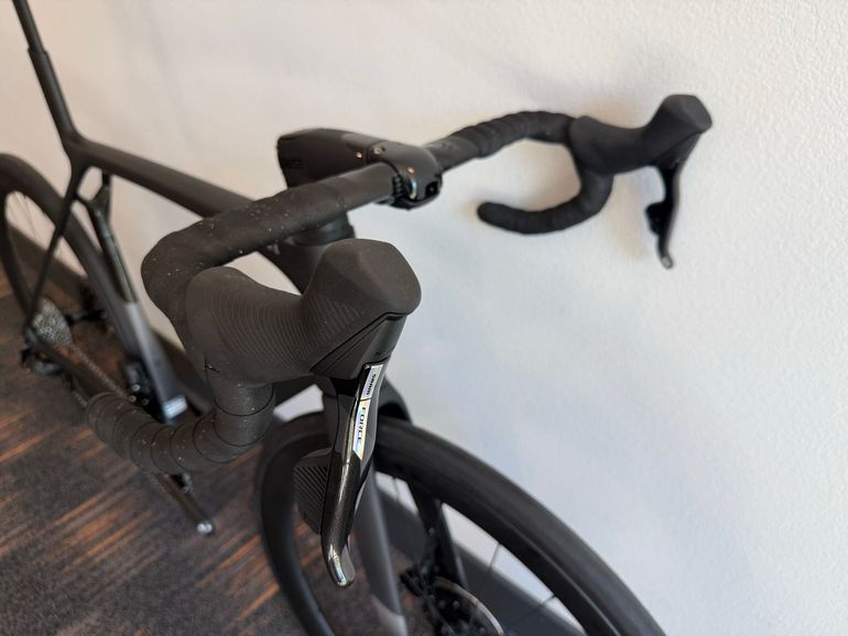 Used Trek Madone SLR 7 AXS Gen 8 2026 2026 Road & Gravel, Black — image 2 of 9