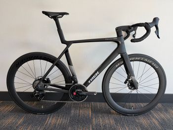 Trek, Madone SLR 7 AXS Gen 8 2026