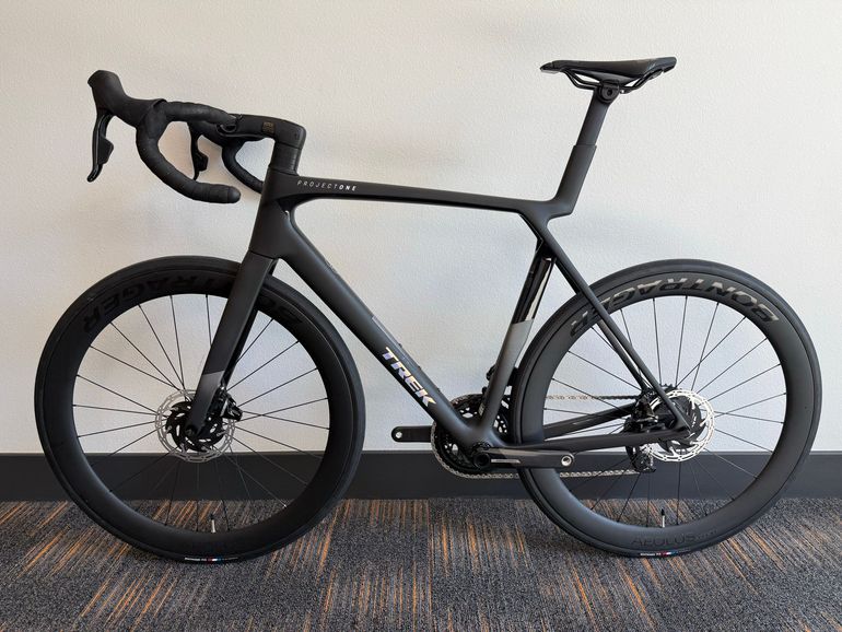 Used Trek Madone SLR 7 AXS Gen 8 2026 2026 Road & Gravel, Black — image 6 of 9