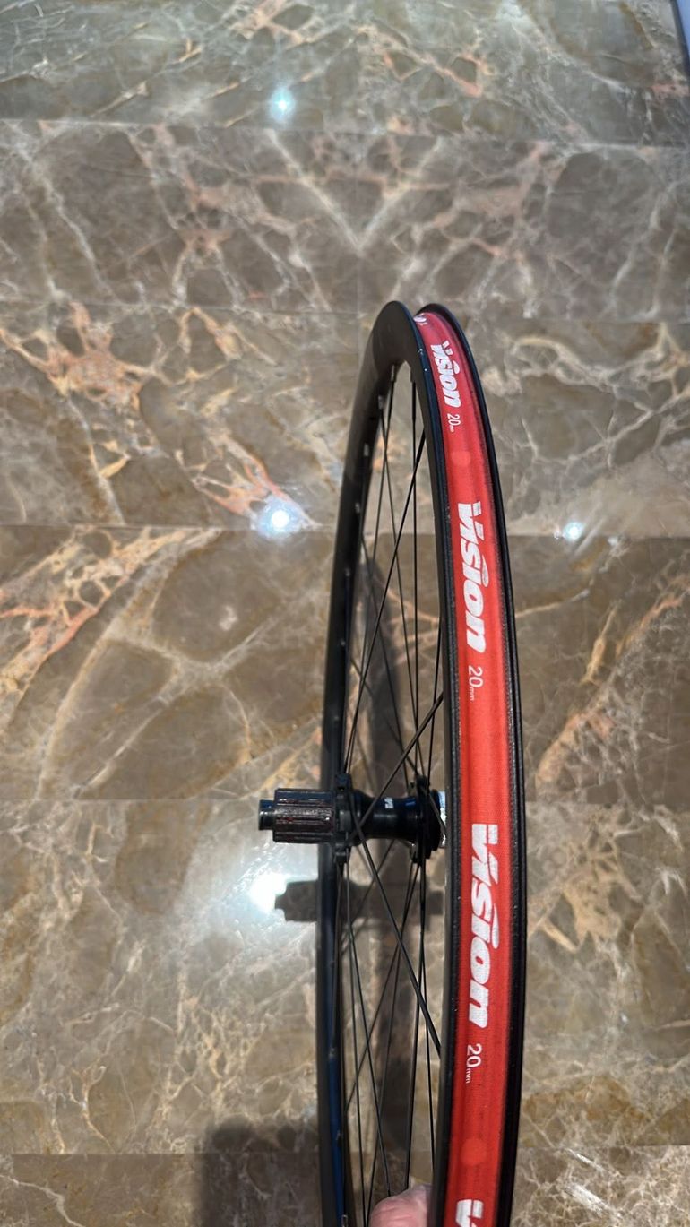 Used Megamo Pulse Shimano 105 Di2 2020 Road & Gravel, Black — image 27 of 32