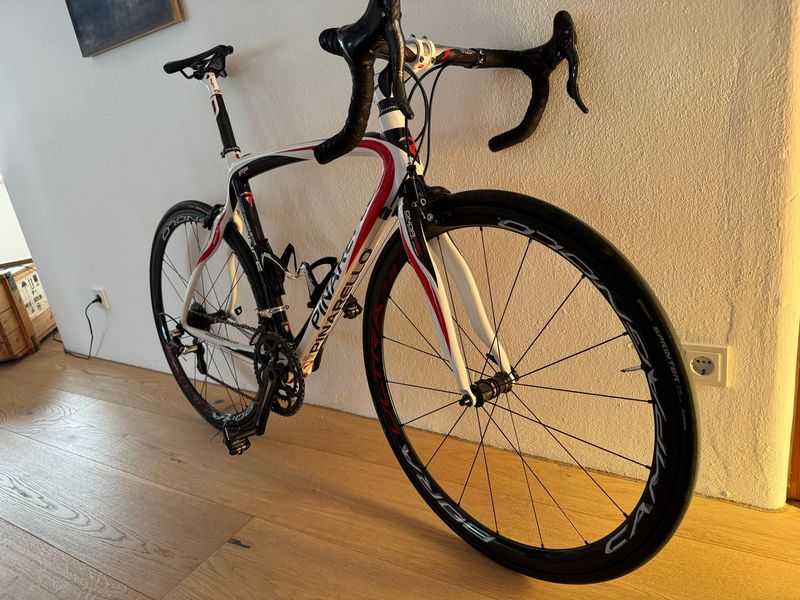 Tweedehands Pinarello Prince Campagnolo Record 2011 Road & Gravel