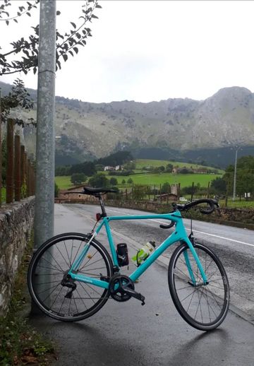 Used Orbea Orca Shimano Ultegra Di2 2017 Road & Gravel, Blue — image 4 of 4