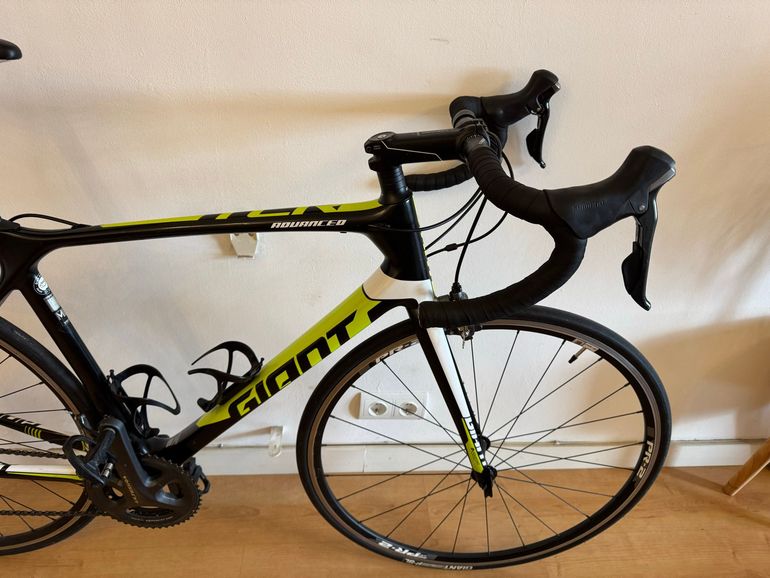 Used giant tcr advance Giant Tcr Advance Custom Road & Gravel — image 12 of 13