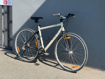 Used Kona Dew 2012 2012 Urban — image 2 of 3