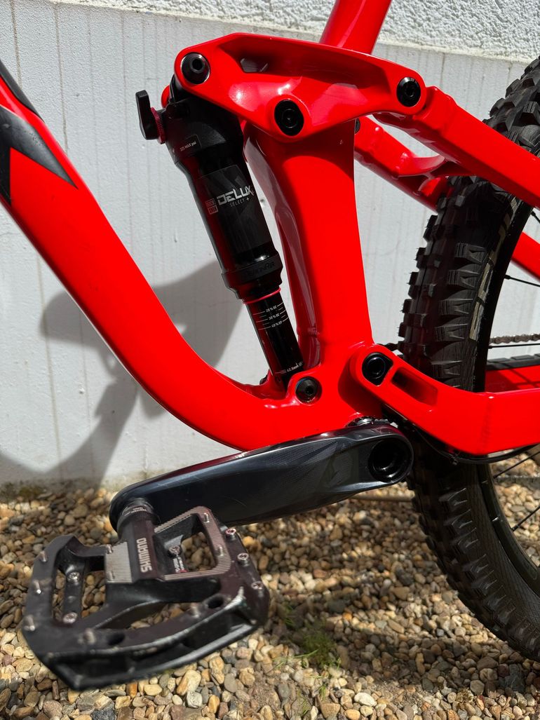 Used Trek Slash 7 Gen 5 2021 2021 Mountainbike, Red, 29 — image 11 of 15