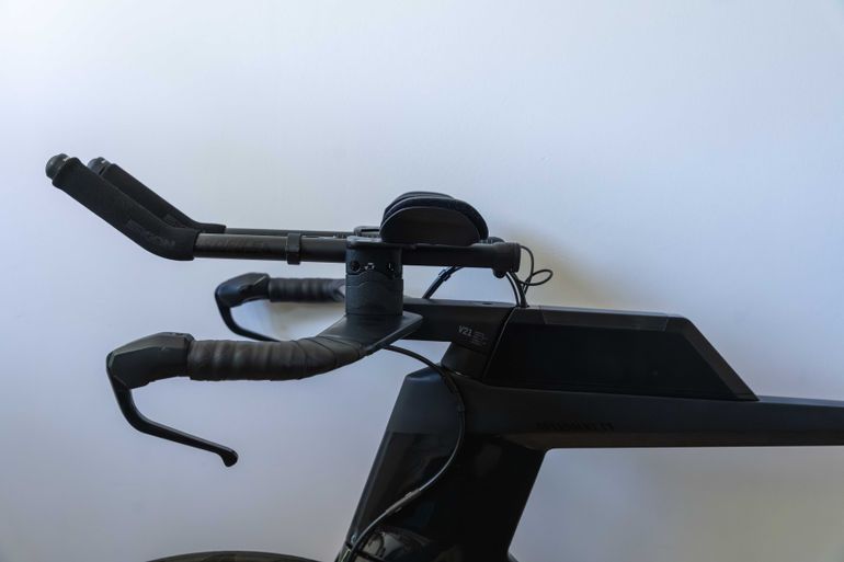 Used Canyon Speedmax CF 8 Disc Di2 2021 2021 Road & Gravel, Black — image 11 of 21