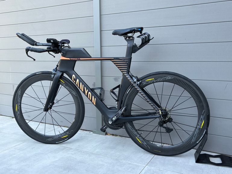 Used Canyon Speedmax CF 8.0 2018 2018 Road & Gravel, Black — image 1 of 4